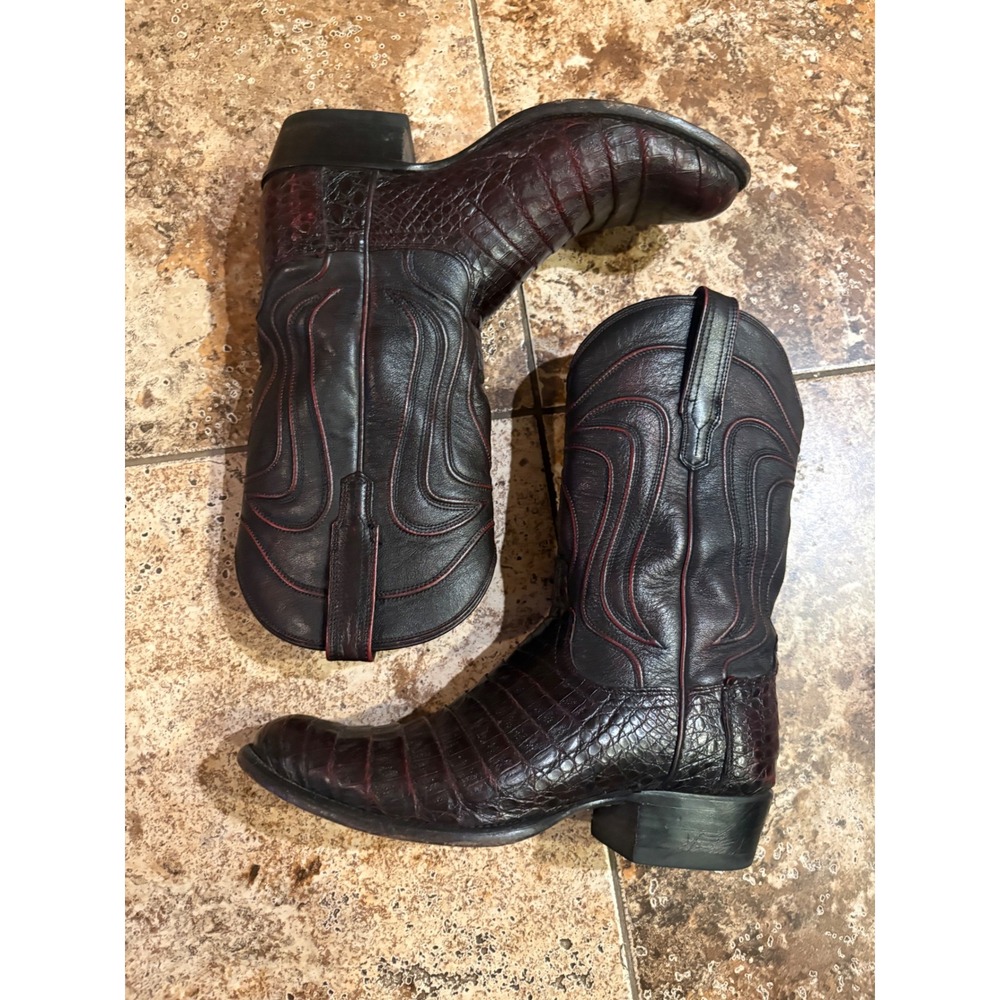 Tecovas The Dillon Boots Black Cherry Caiman Size 10.5